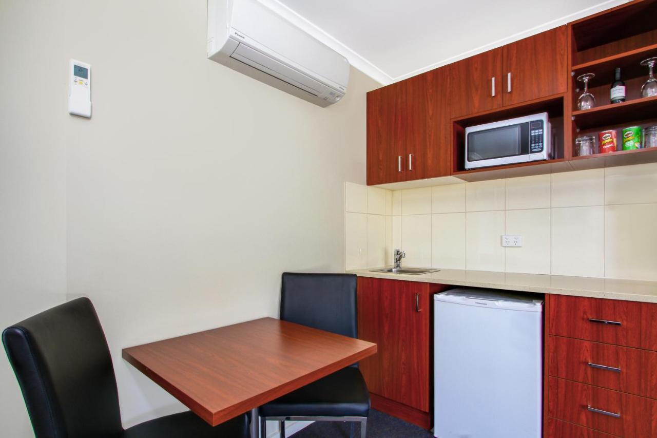 Thunderbird Motel Yass Ngoại thất bức ảnh