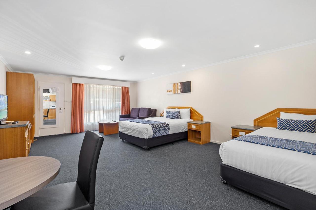 Thunderbird Motel Yass Ngoại thất bức ảnh