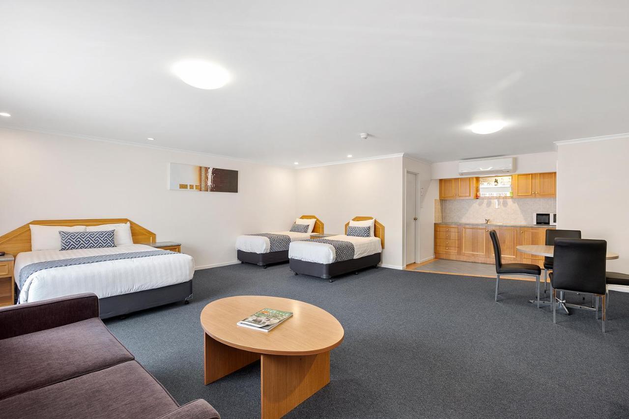 Thunderbird Motel Yass Ngoại thất bức ảnh