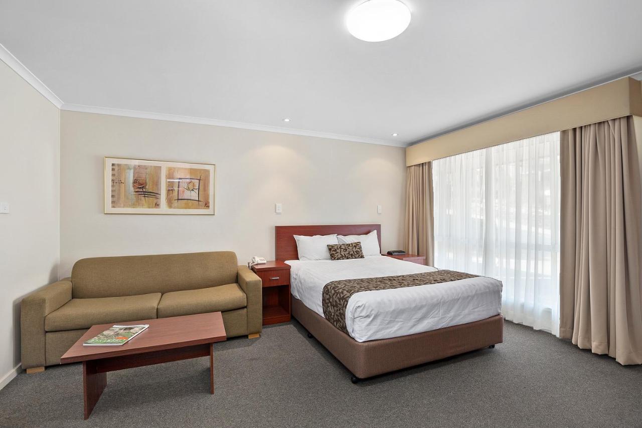 Thunderbird Motel Yass Ngoại thất bức ảnh